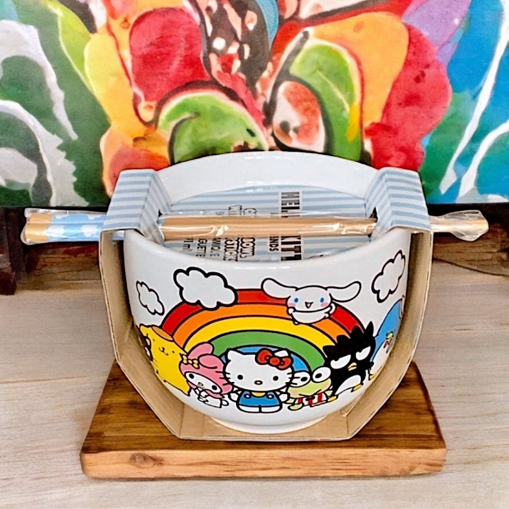 🆕️ Hello Kitty and Friends Ramen Noodle Bowl w Chopsticks